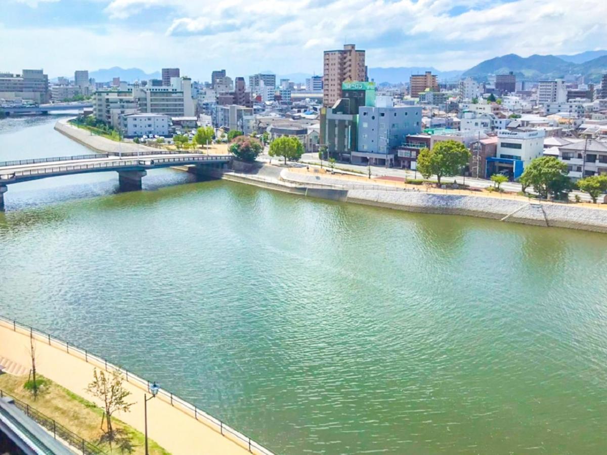 Hotel Livemax Hiroshima Funairimachi Riverside Exterior photo